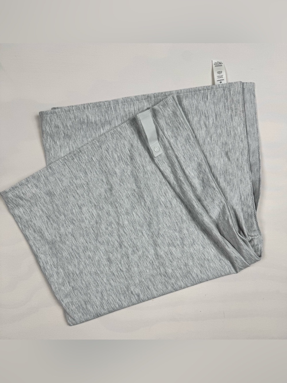 Lululemon Vinyasa Scarf Customizable Snap Button Multi-Function Multi-Style Gray